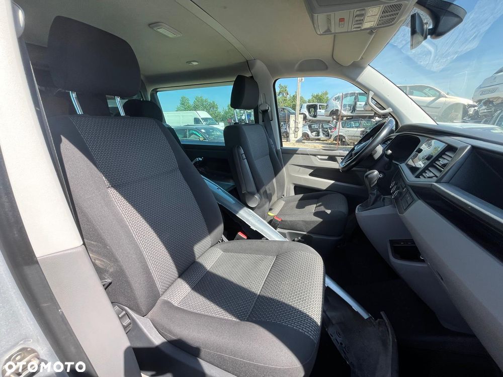 Volkswagen Transporter 6 - 9