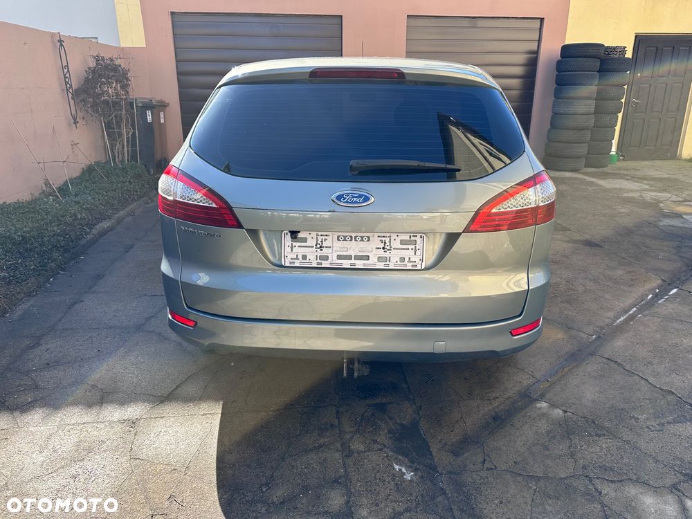 Ford Mondeo 2.0 TDCi Titanium - 16