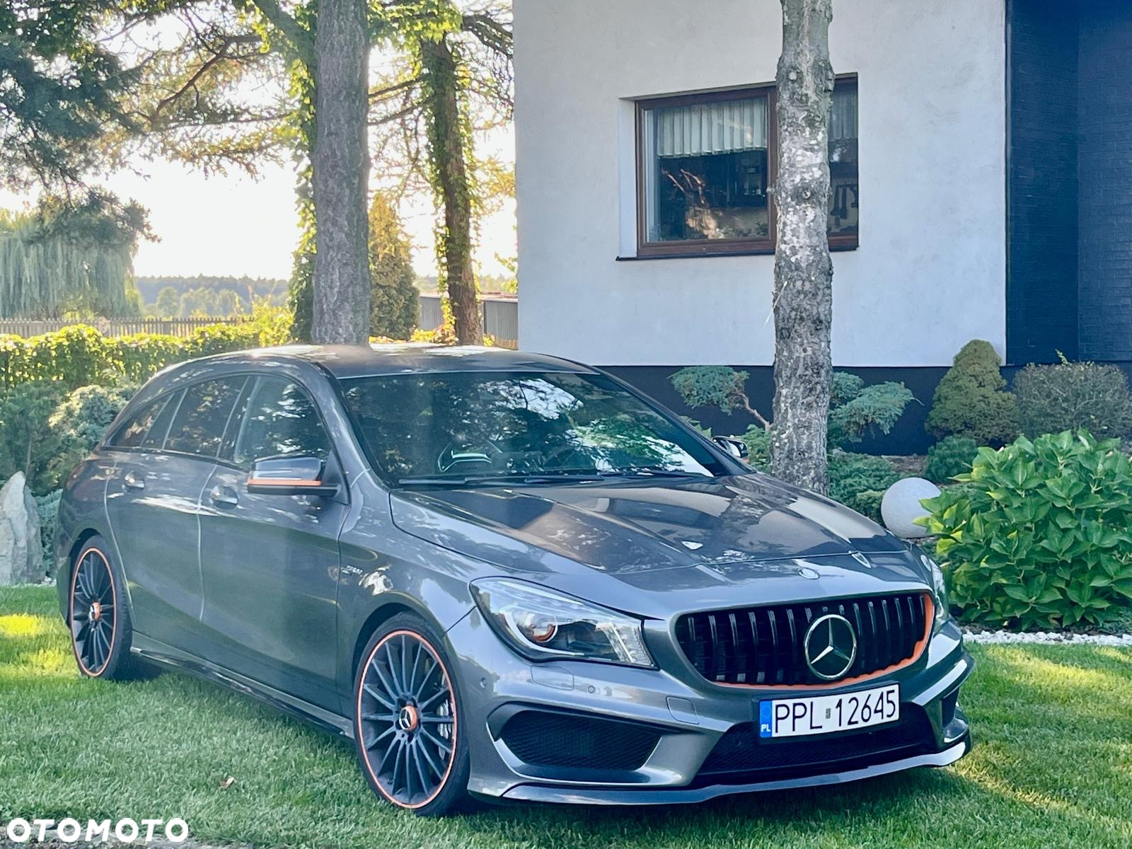 Mercedes-Benz CLA AMG 45 4-Matic - 2
