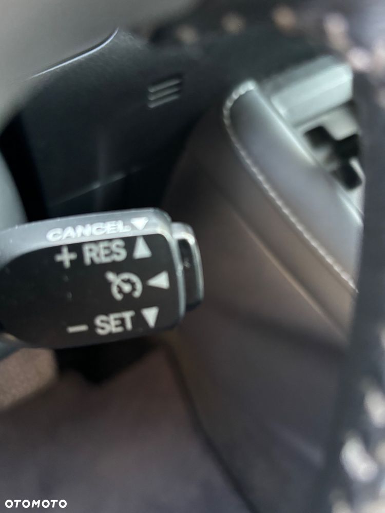 Lexus CT 200h Prestige - 33