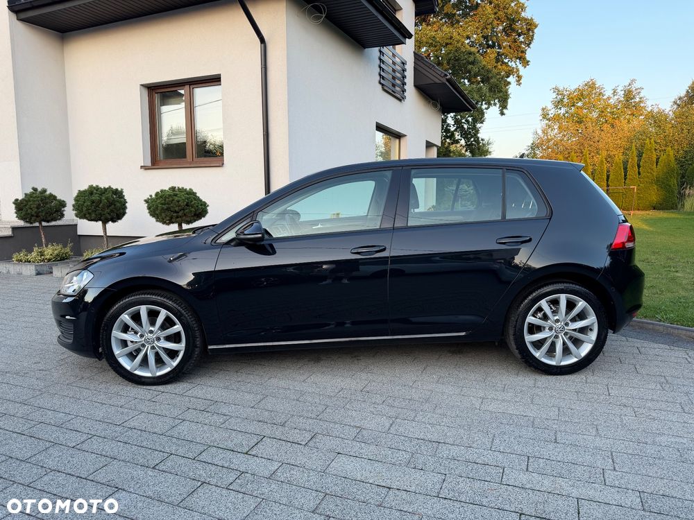 Volkswagen Golf - 3