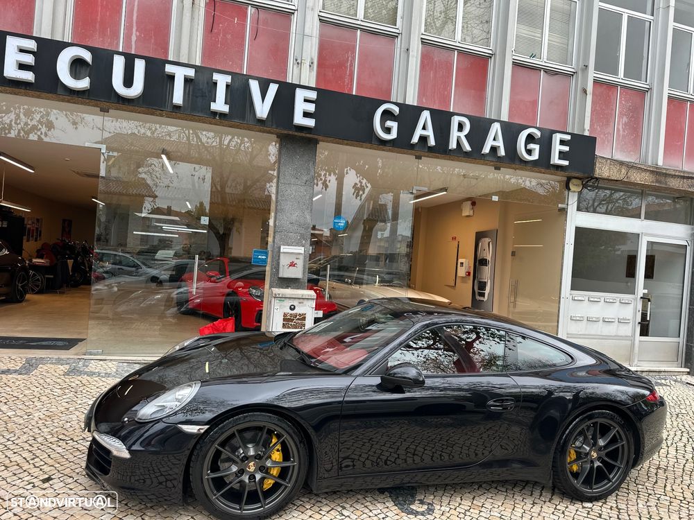 Porsche 911 Série F - 20