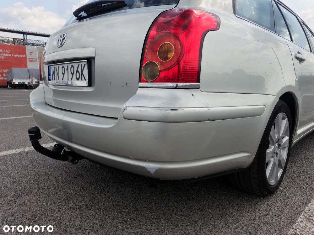 Toyota Avensis 1.8 VVT-i Sol - 15