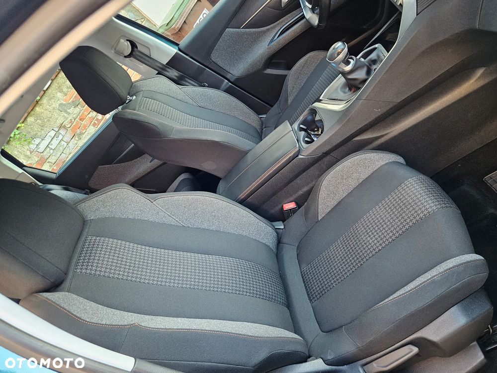 Peugeot 5008 1.6 HDi Active 7os - 26