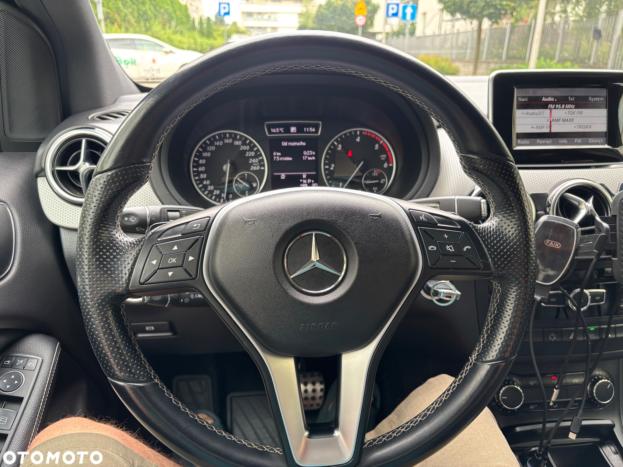Mercedes-Benz Klasa B 180 CDI 7G-DCT - 20