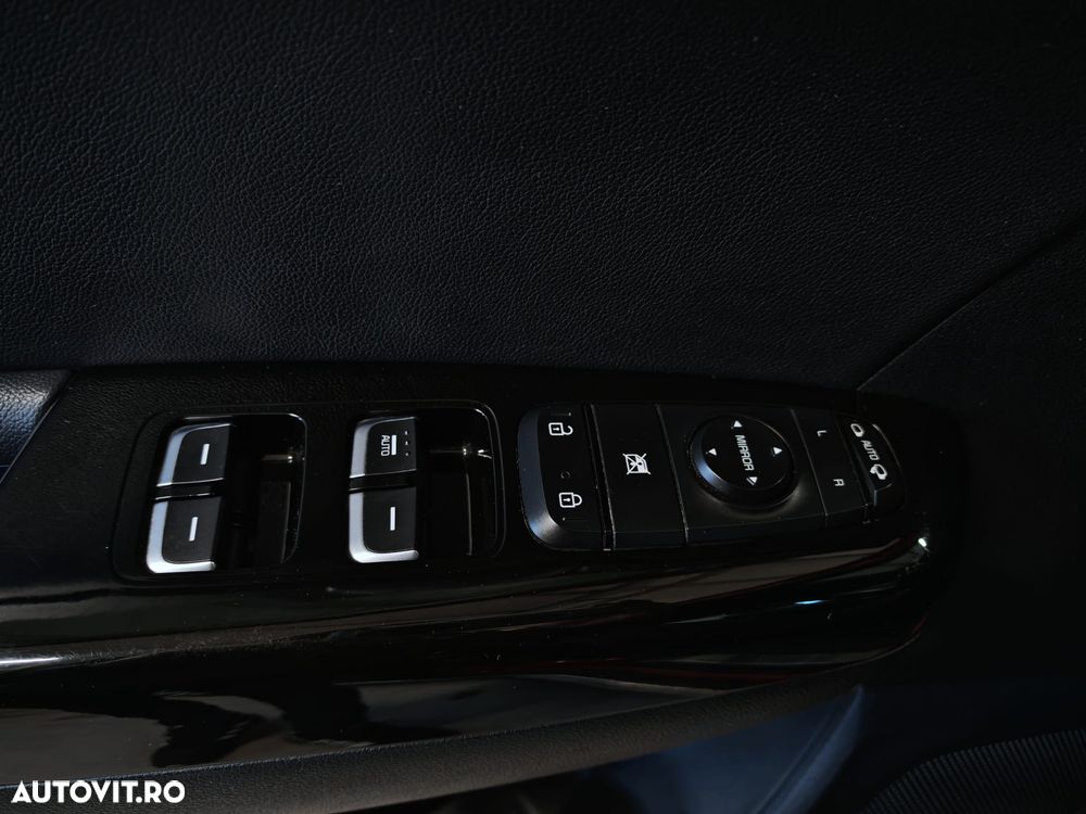 Kia Sportage 1.7 CRDI 2WD ISG Aut. GT Line - 22