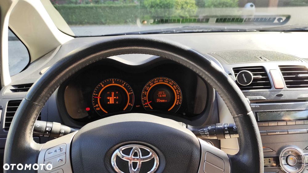 Toyota Auris - 2