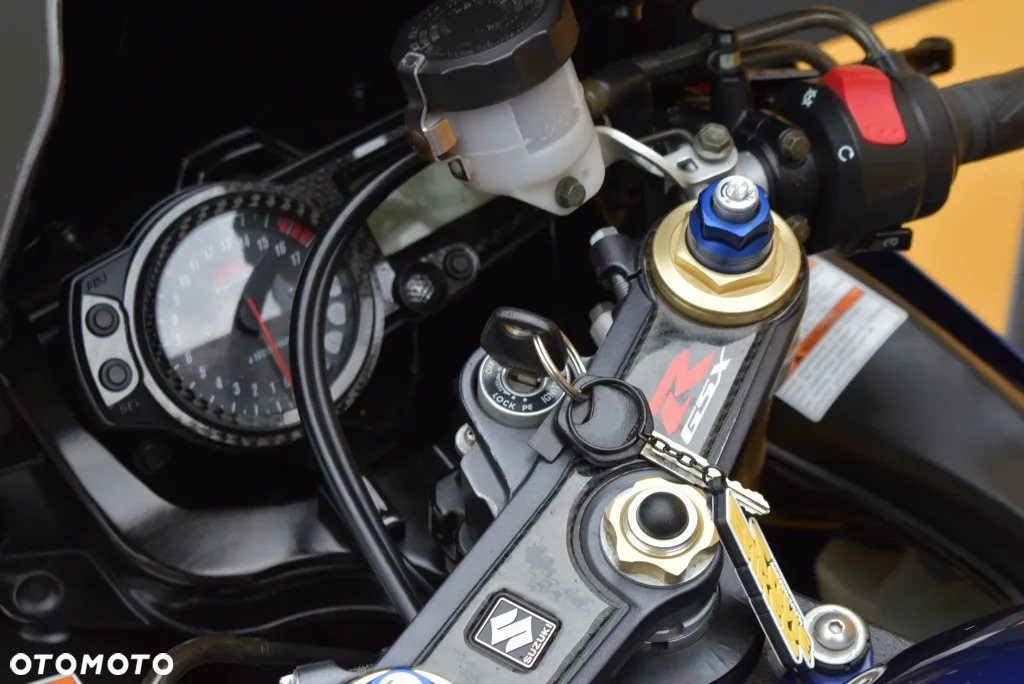 Suzuki GSX-R - 22