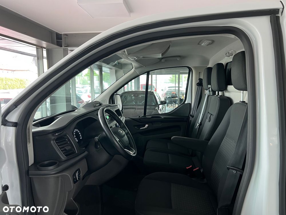 Ford Transit Custom - 22
