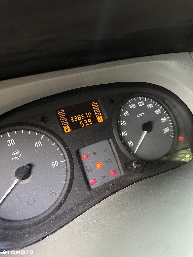 Opel Vivaro - 7