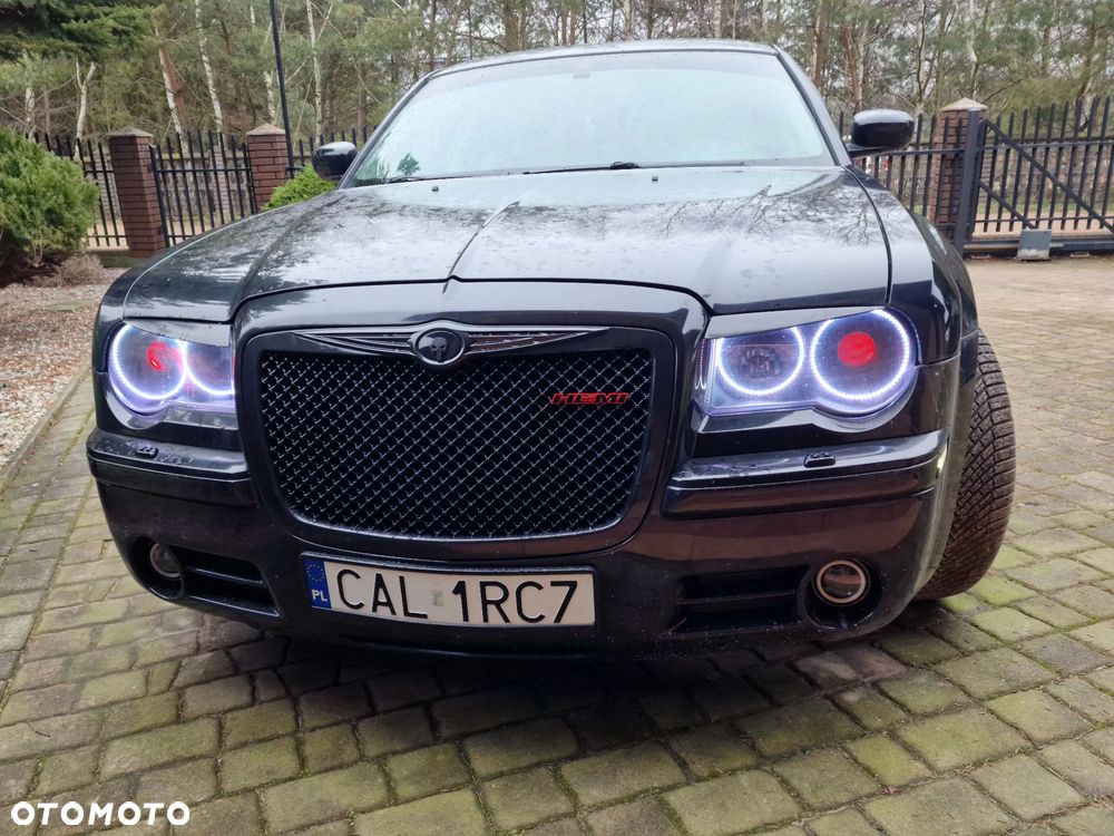 Chrysler 300C 5.7 V8 Hemi - 2