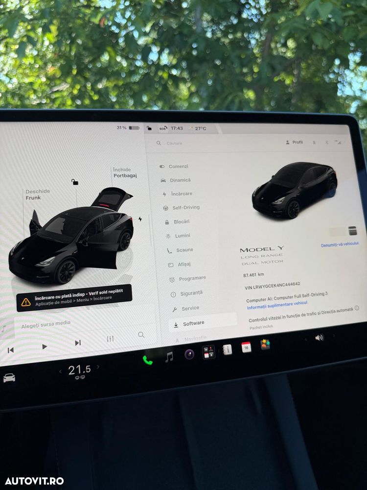 Tesla Model Y Long Range Dual Motor AWD - 30