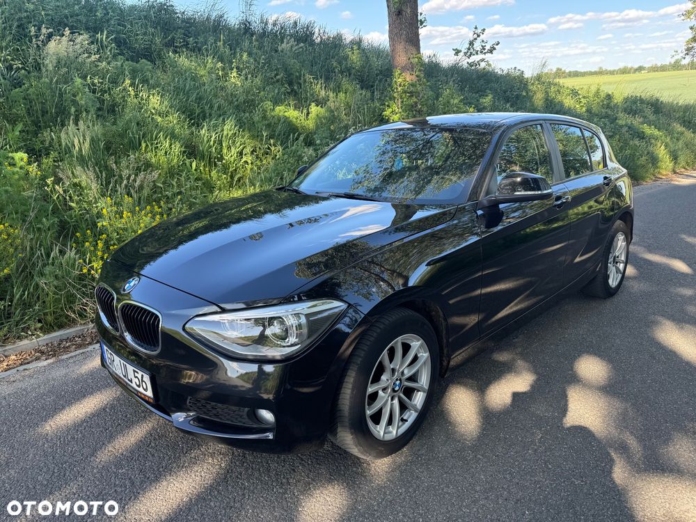 BMW Seria 1 118i - 3