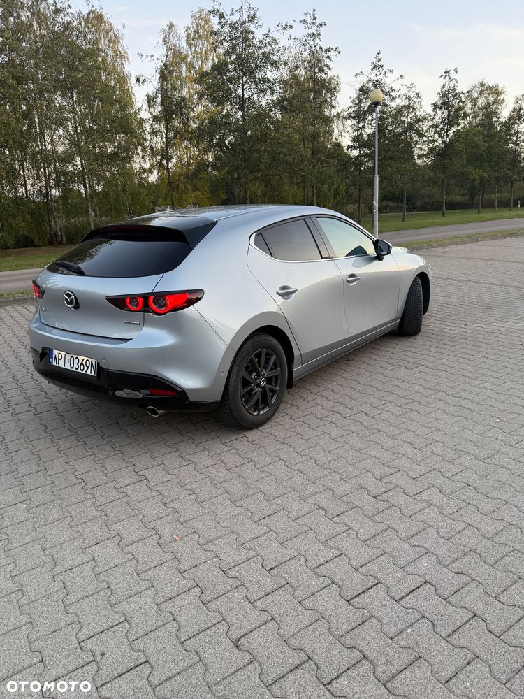 Mazda 3 SKYACTIV-G 2.0 M-Hybrid - 4