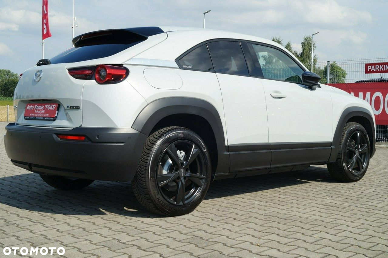 Mazda MX-30 - 8