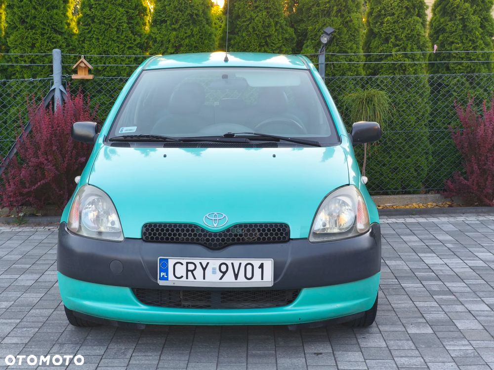 Toyota Yaris 1.0 Base - 12