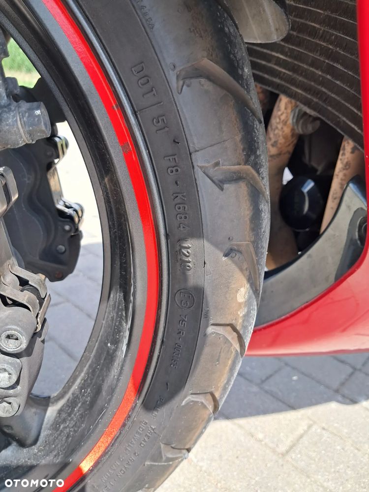 Honda CBR - 13