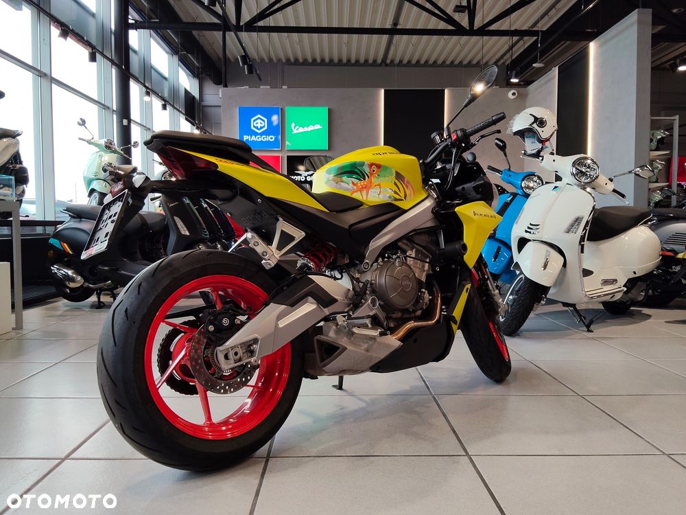 Aprilia Tuono - 4