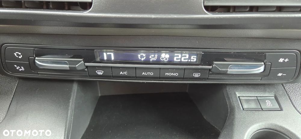 Peugeot Rifter 1.5 BlueHDI Active - 24