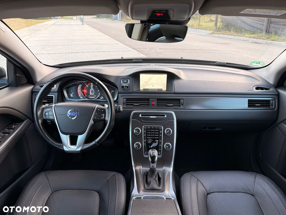 Volvo V70 D4 Drive-E Momentum - 23