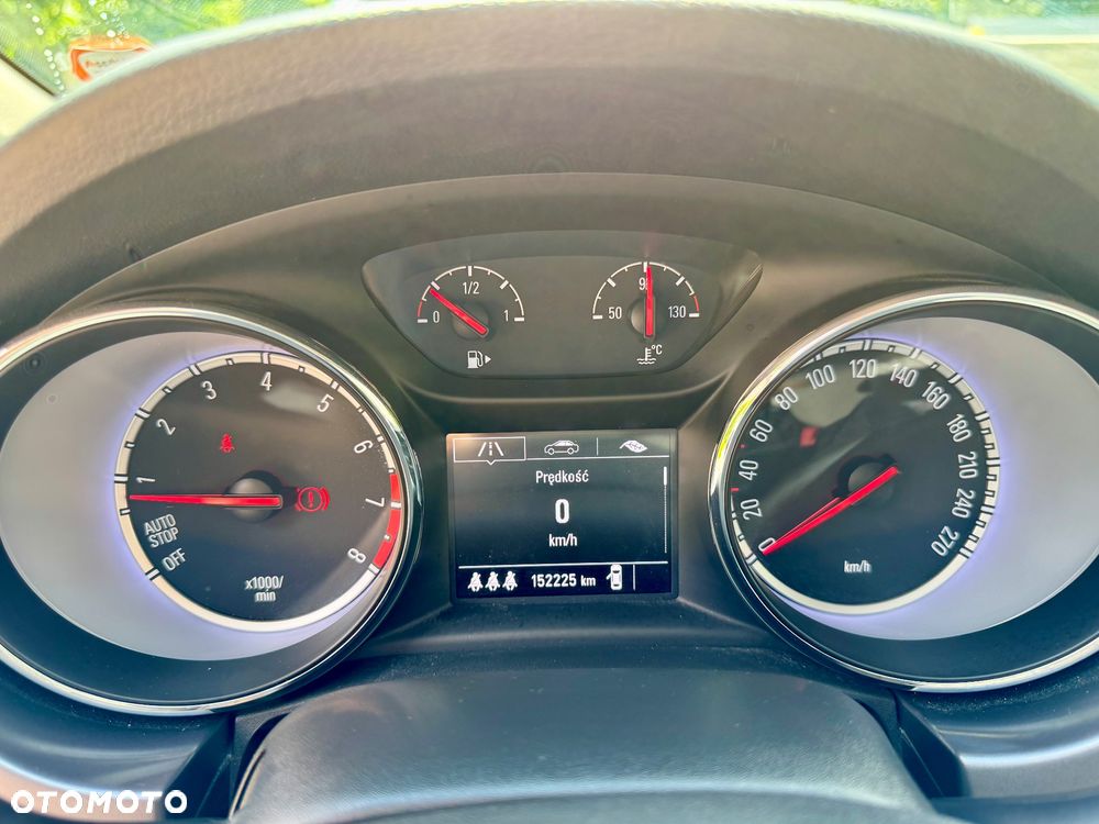 Opel Astra 1.4 Turbo Business - 20