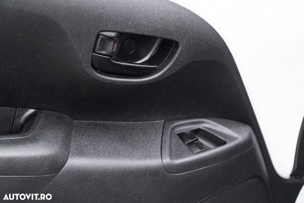 Toyota Aygo 1.0 VVY-I 5 usi X-style - 17