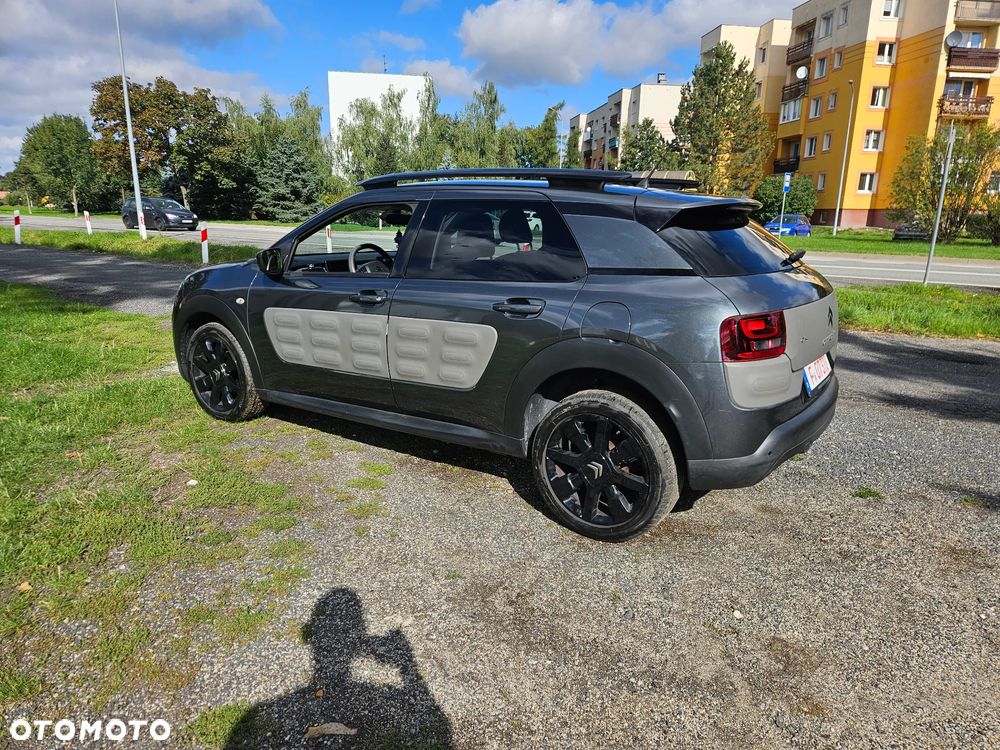 Citroën C4 Cactus - 16