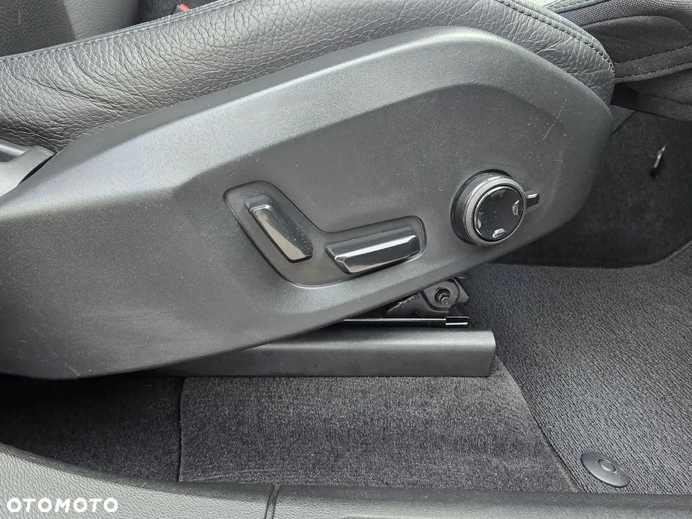 Volvo XC 60 D4 Geartronic Inscription - 14