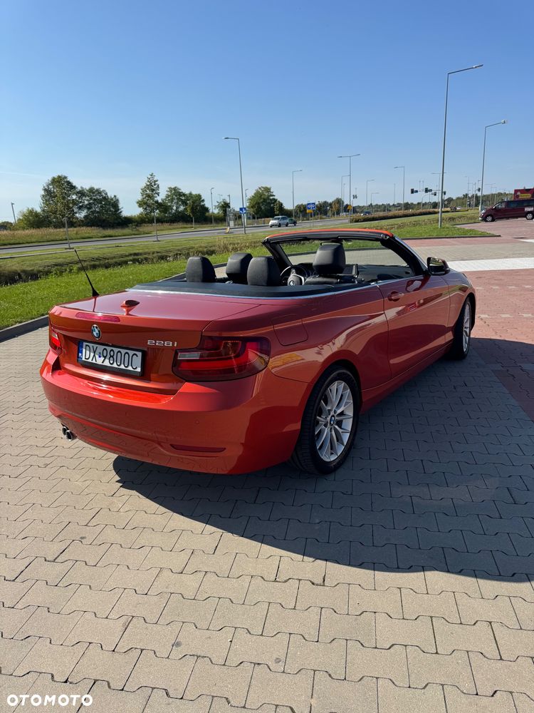 BMW Seria 2 228i Luxury Line - 12
