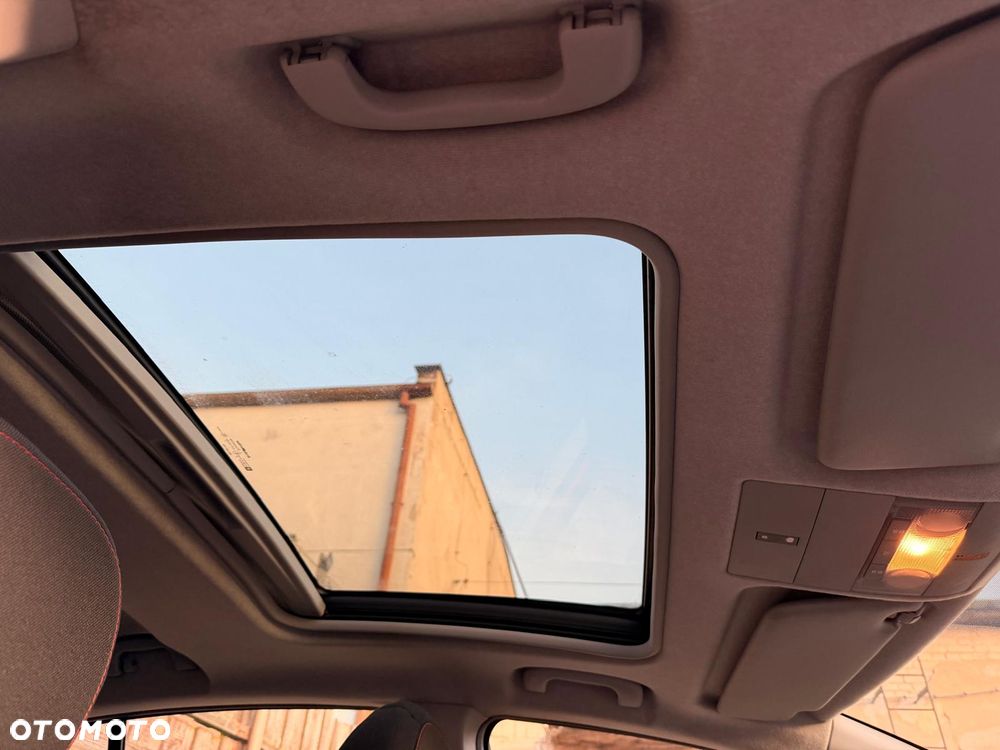 Opel Corsa 1.4 16V Sport - 24