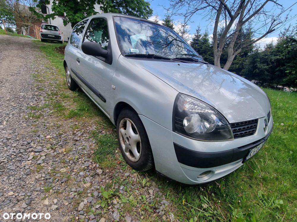 Renault Clio 1.4 Extreme - 8