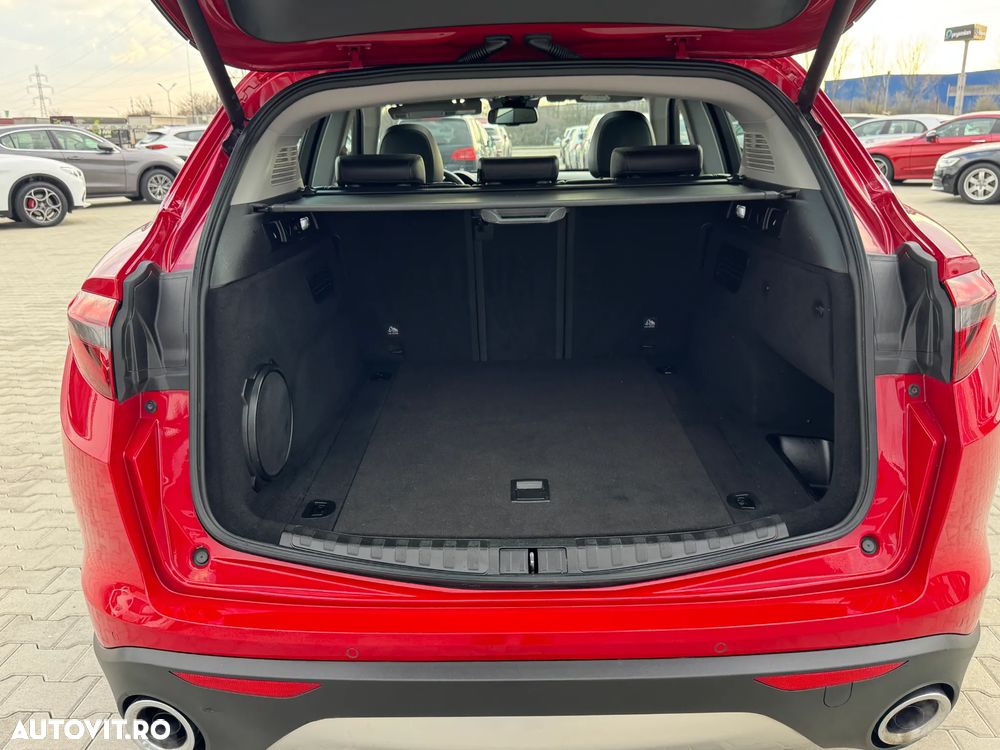 Alfa Romeo Stelvio 2.2 16V AT8 Q4 Lusso Ti - 22