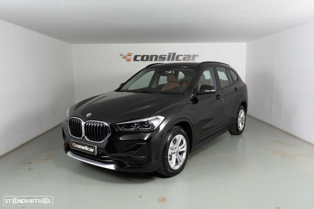 BMW X1 25 e xDrive Corporate Edition - 2