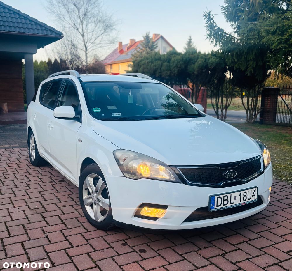 Kia Ceed 1.6 Crdi Comfort - 4