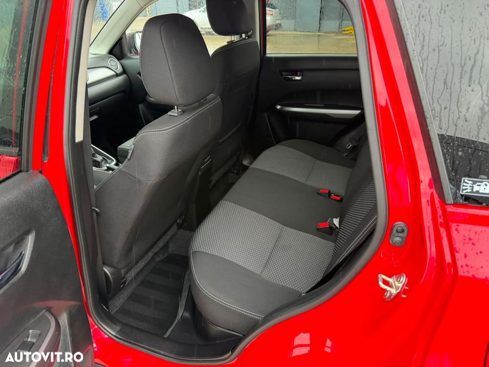 Suzuki Vitara 1.4 Boosterjet MHEV Passion - 6