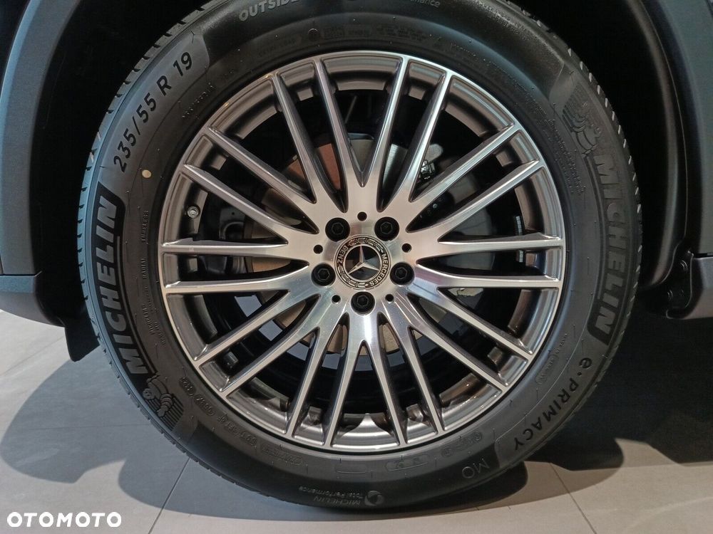 Mercedes-Benz GLC - 7