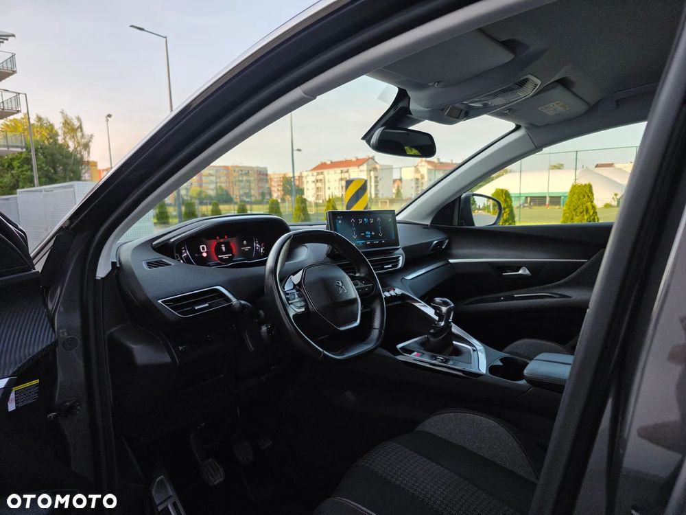 Peugeot 3008 1.5 BlueHDi Active S&S - 18