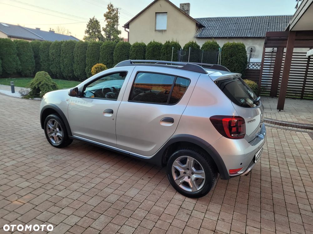 Dacia Sandero Stepway 0.9 TCe Laureate S&S - 11