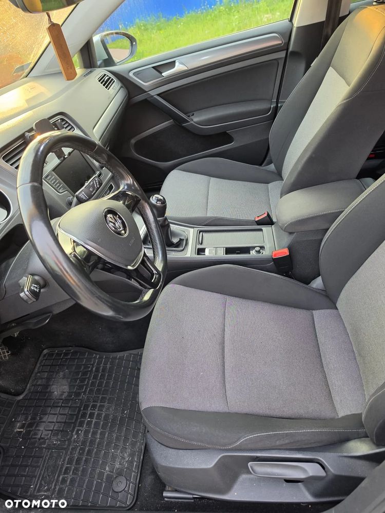 Volkswagen Golf 1.6 TDI BlueMotion Trendline - 26