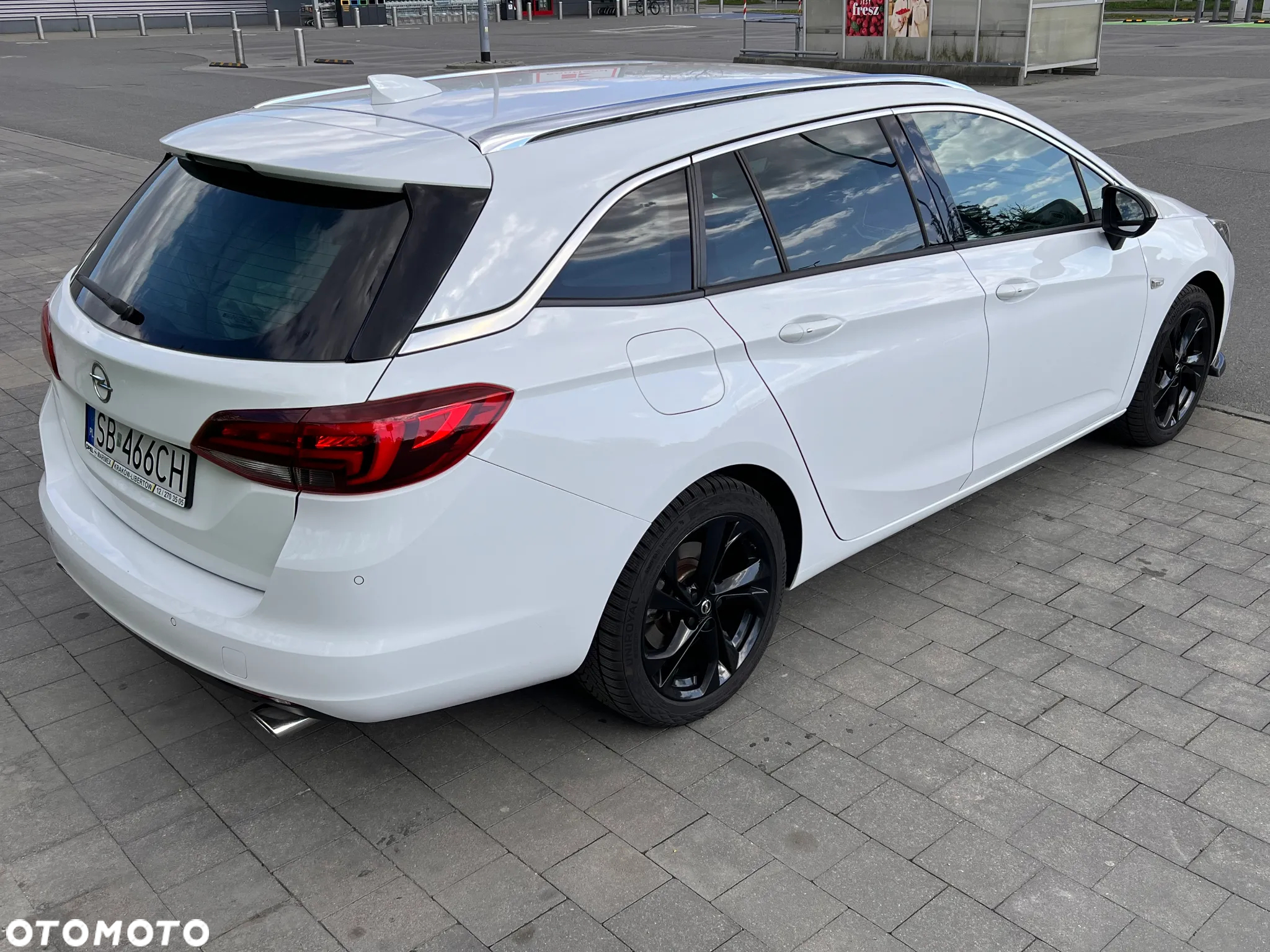 Opel Astra 1.6 Turbo Start/Stop Sports Tourer Innovation - 6