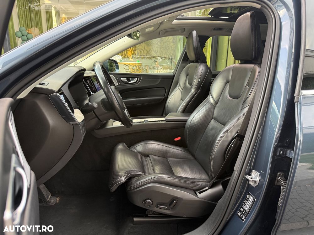 Volvo XC 60 D5 AWD Geartronic Inscription - 7