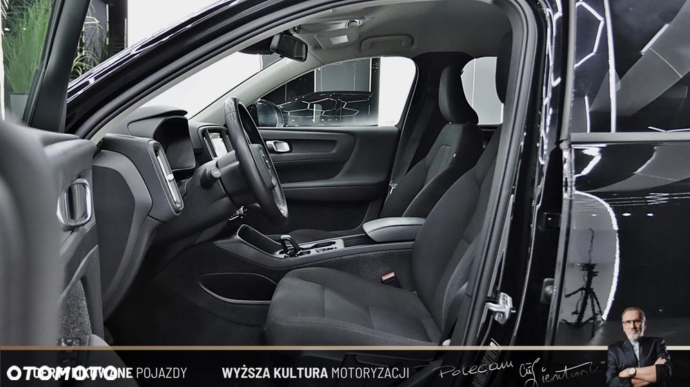 Volvo XC 40 T3 Momentum - 13