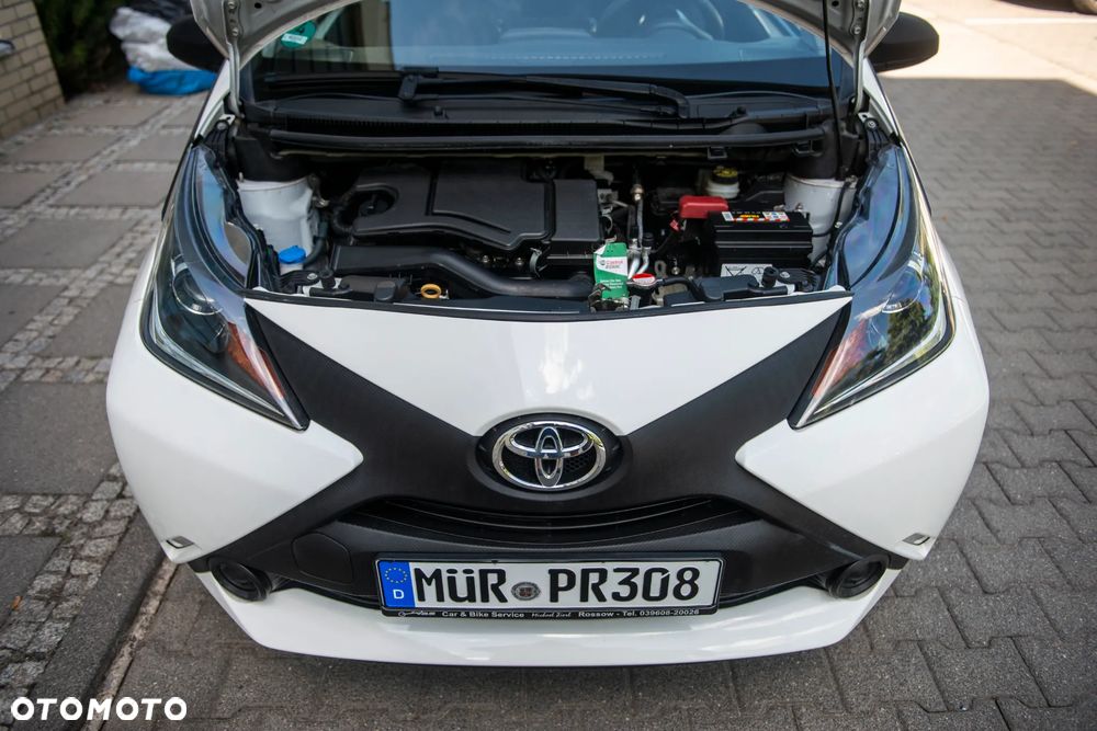 Toyota Aygo 1.0 VVT-i Sprint EU6 - 30