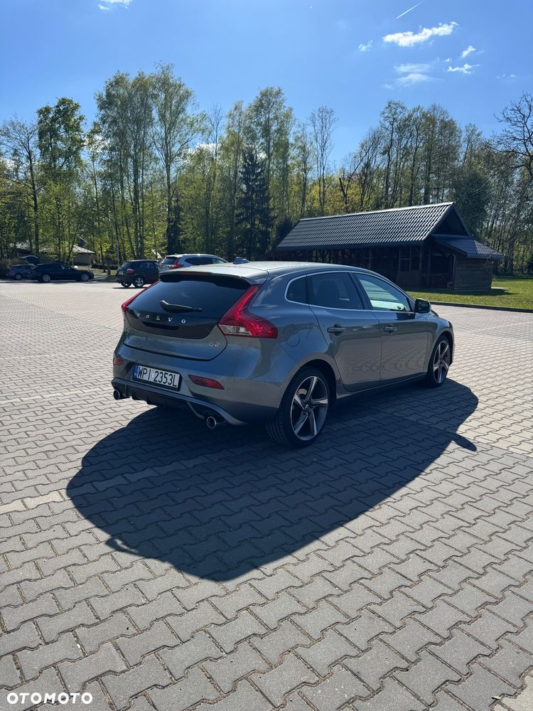 Volvo V40 D2 Drive-E R-Design Kinetic - 5