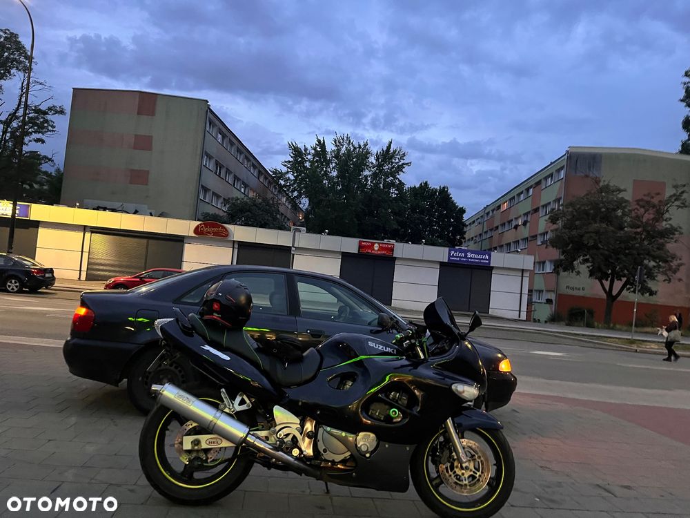 Suzuki GSX-F - Katana - 2