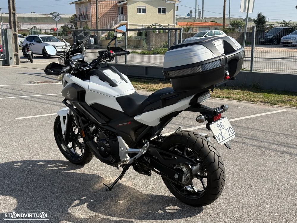 Honda NC750X DCT - 4