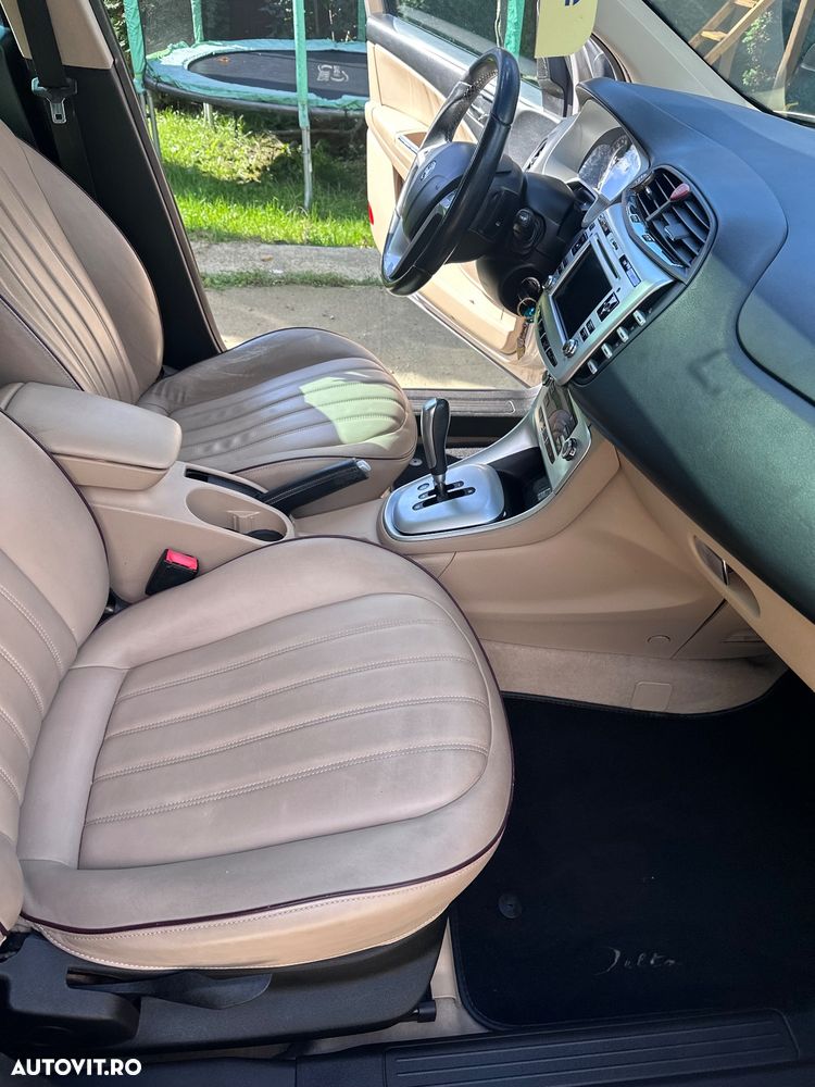Lancia Delta 1.6 MultiJet Aut. Oro - 27