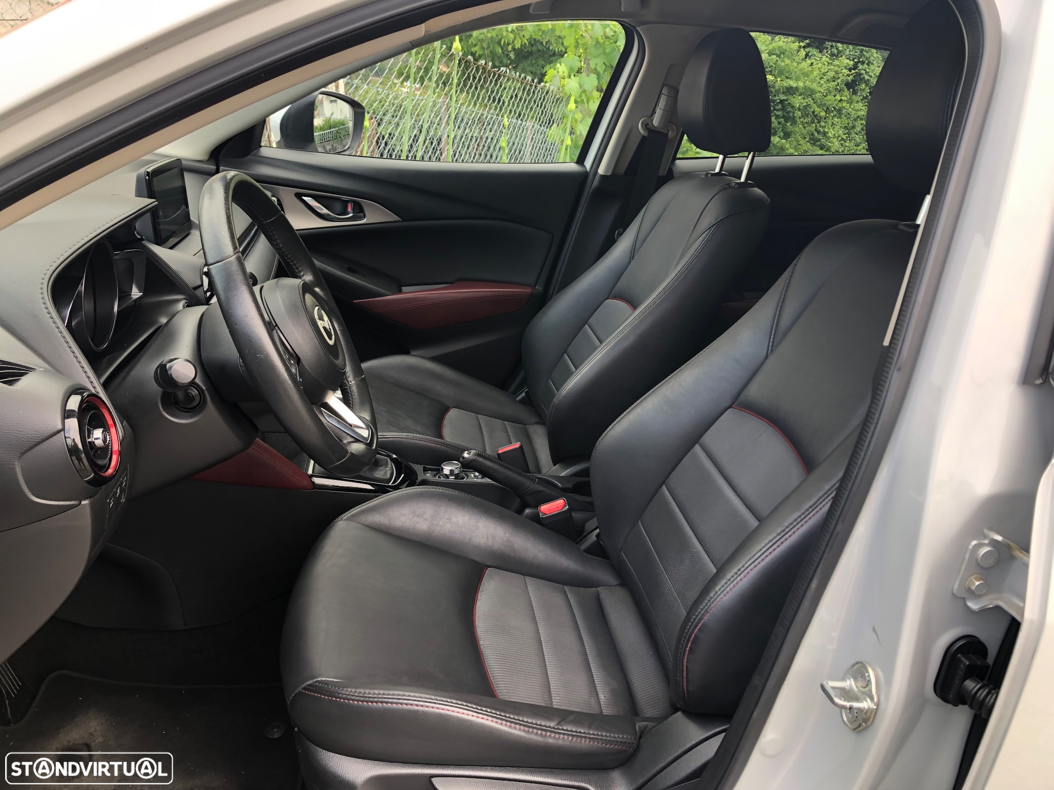 Mazda CX-3 1.5 Sky.Excellence HT Leather White - 4