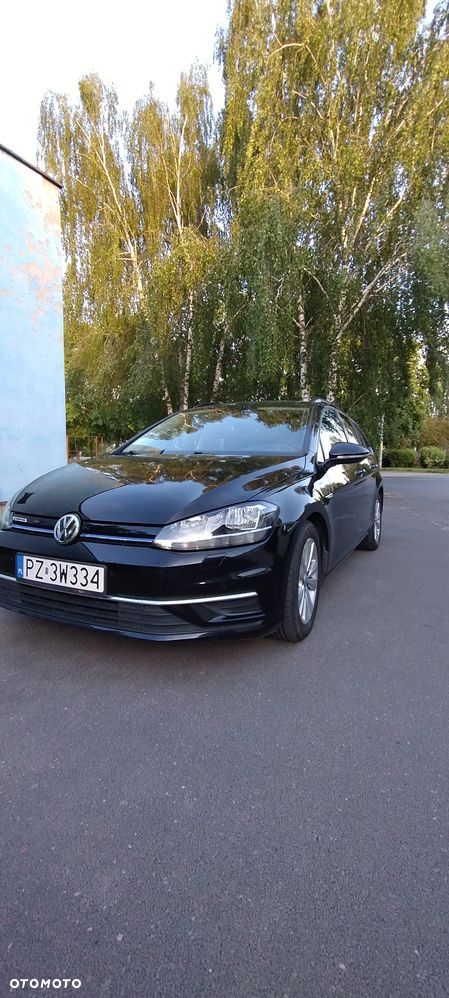 Volkswagen Golf 1.5 TSI BMT Comfortline - 1