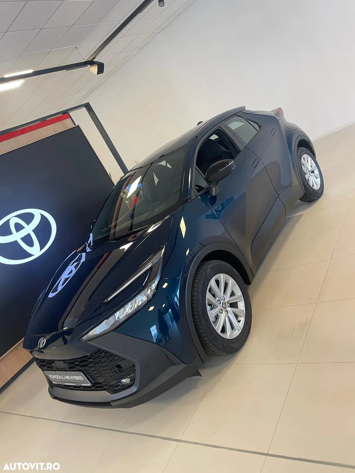 Toyota C-HR 1.8 HEV 140 CP 4x2 CVT Active - 2
